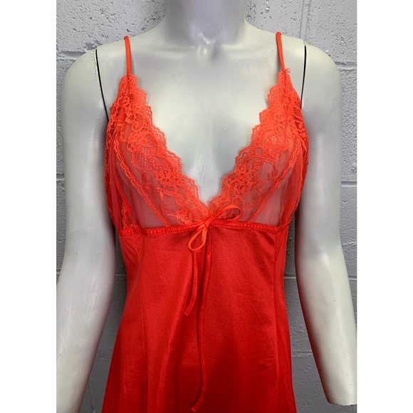Vintage Red Nylon Baby Doll Nightgown Lace Detail Pandora Lingerie by Chic Large - Picture 7 of 8